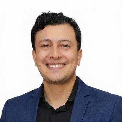 Retrato de Yan Capua Charlot